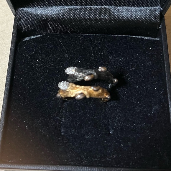 Stephen Dweck Diamonds NWT
Gold /Sterling Branch Stack Rings Size 6 🖤 - Picture 4 of 12